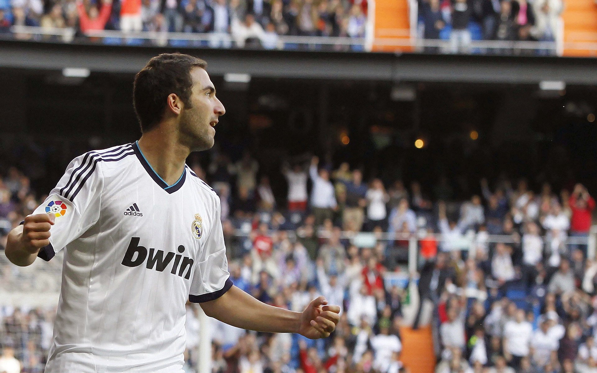 开运app官网-CBA球队主客场氛围差距是否影响成绩，cba主客场制度